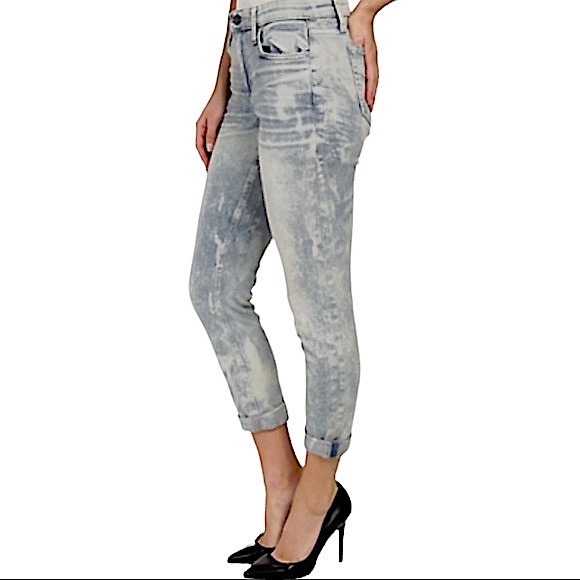 Joes JD size W 31 light wash skinny jeans with a tie dye/bleach dye type design - Picture 16 of 16